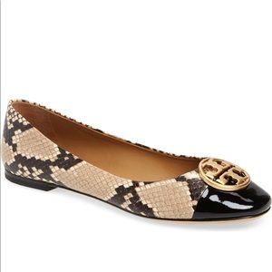 TORY BURCH CHELSEA CAP TOE BALLET FLATS🔥😍✨